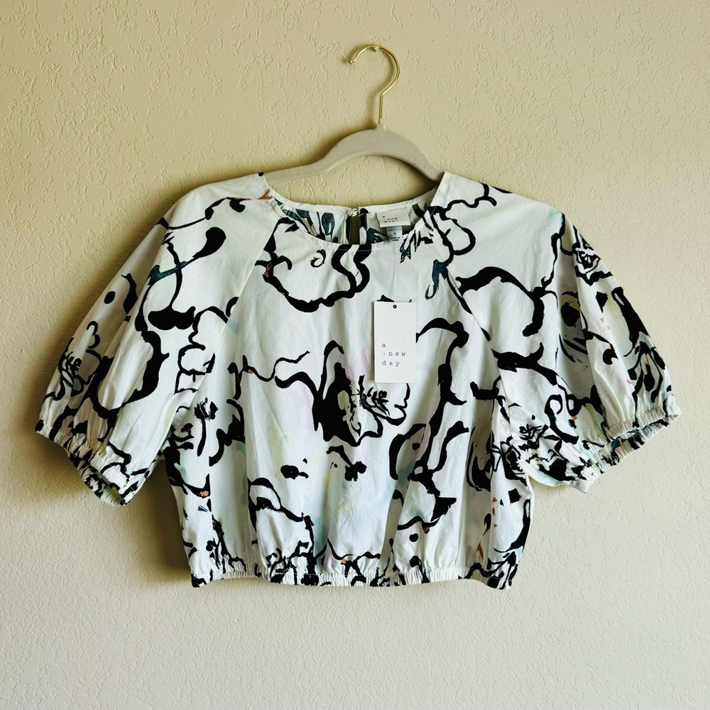 A New Day cropped shirt